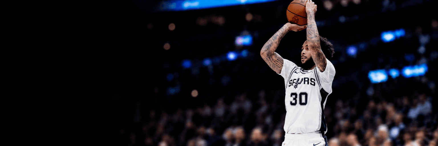 Spurs Favored to Close Preseason With a Win